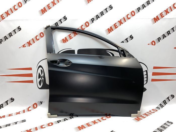 Двері передні праві Honda HR-V 2014-2018 (67010-T7W-A80ZZ), аналог