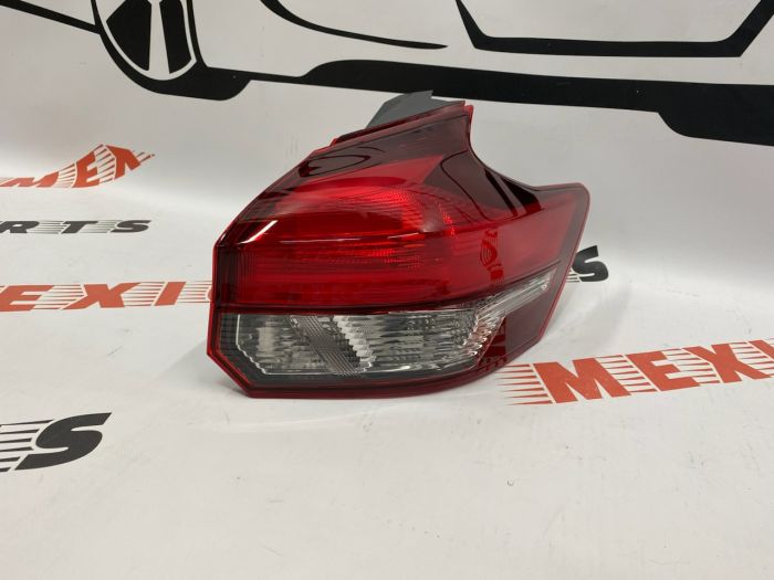 Ліхтар задній зовнішній правий Nissan Kicks 2016-2020 (26550-5RL0A), аналог