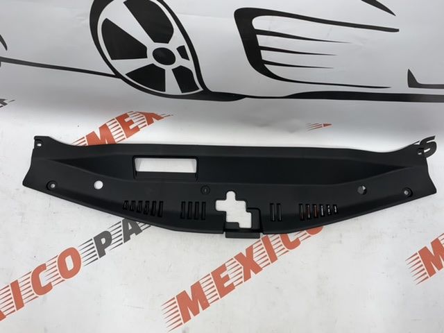 Накладка замка капота USA Toyota Camry 2021- (5329506190), аналог