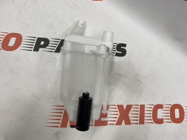 Бачок омивача з моторчиком  Nissan Sentra 2012-2018 (28910-3SG0A), аналог