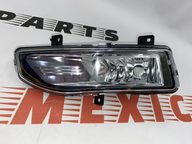 Протитуманна фара ліва Nissan Sentra 2019- (261558995C), аналог