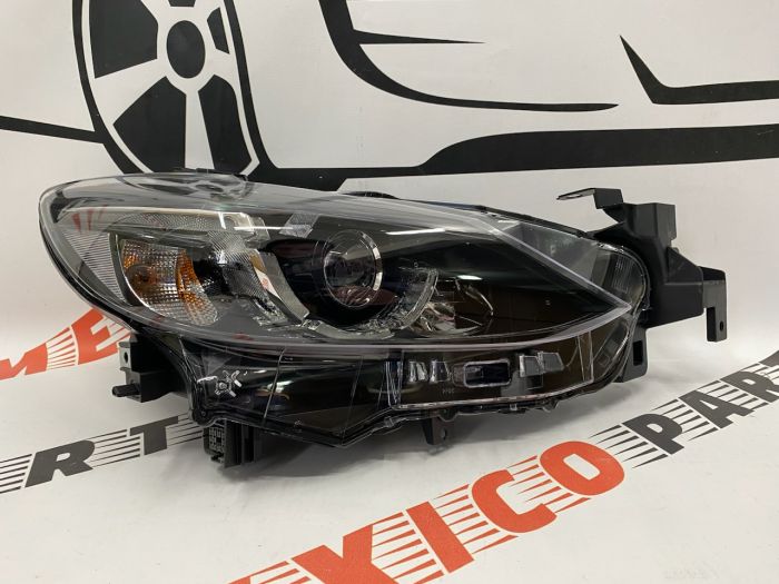Фара права з авторегулювання (з AFS)  FULL LED Mazda 6 2017-2018, аналог