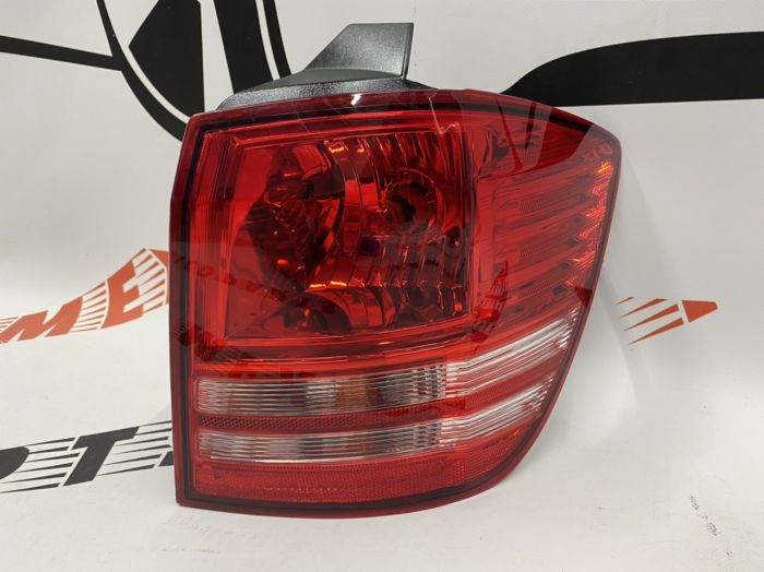 Ліхтар зовнішній (в крило) правий світлий галоген Dodge Journey 2011- (05116290AH), аналог