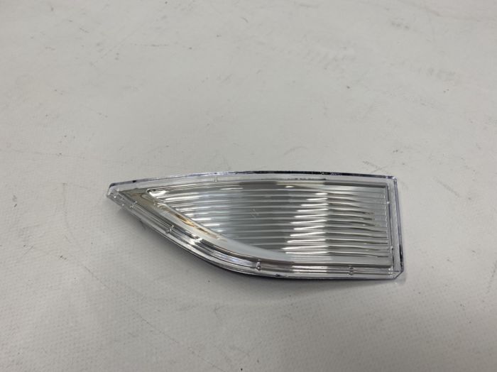 Катафот-заглушка ліва переднього бампера Volkswagen Passat B7 USA 2011-2015 (561941777B), аналог