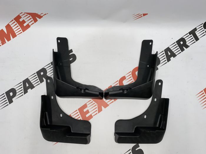 Бризговик передній лівий  Nissan X-Trail(Rogue) 2014-2020 ( 63855-4BA0A), аналог
