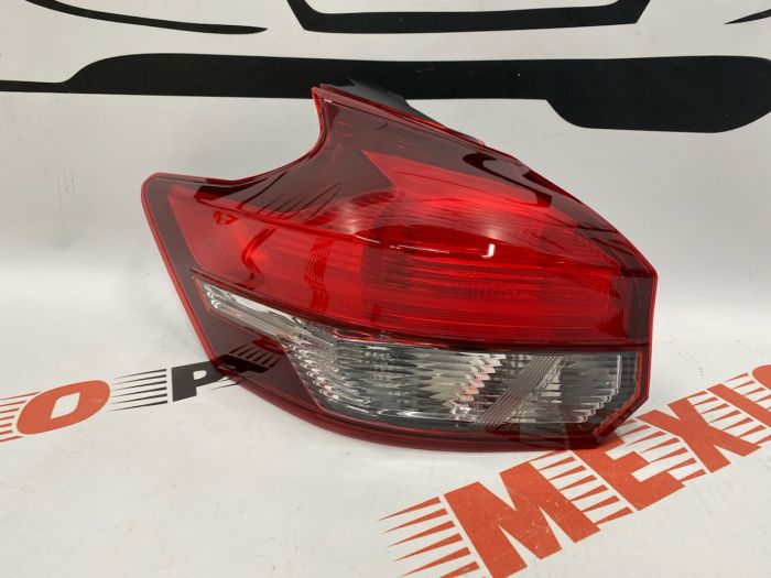 Ліхтар задній зовнішній лівий Nissan Kicks 2016-2020 (26555-5RL0A), аналог
