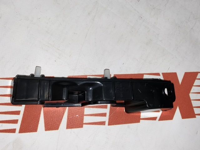 Кріплення переднього бампера ліве Hyundai Sonata 2012-2014 (86555-3S000), аналог