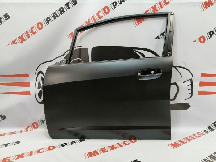 Двері передні ліві Honda Fit 2008-2013 (67050-TK6-305ZZ), аналог