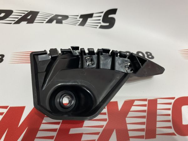 Кріплення переднього бампера ліве Tesla Model X 2015 -2023 (109579400B)