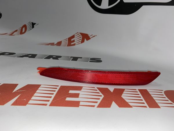 Катафот заднього бампера правий Hyundai Elantra 2011-2015 (92406-3X200), аналог