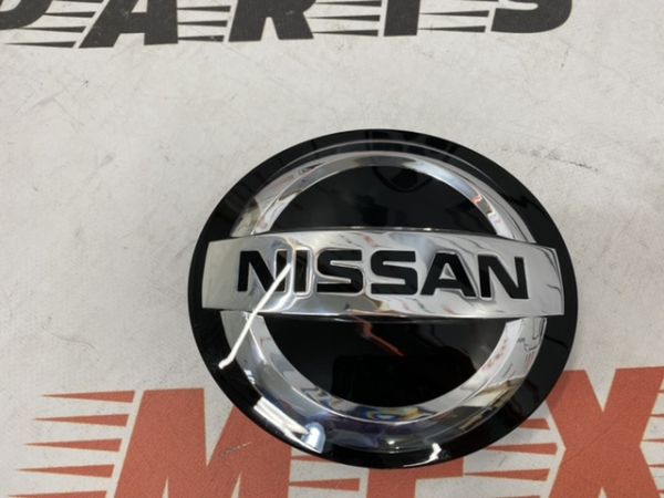 Значок решітки радіатора Nissan Altima 2019-(62889-6CA0A), аналог
