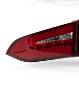 Ліхтар внутрішній (в кришку багажника) правий  LED Hyundai SantaFe 2013-2016 (92406-4Z100), аналог