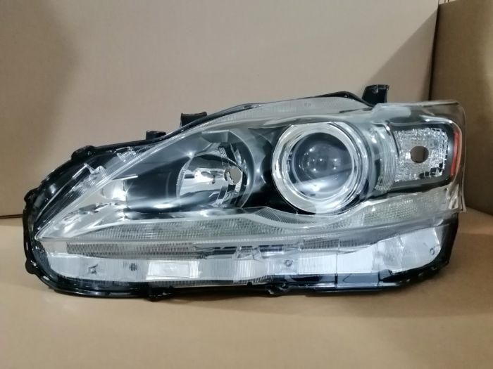 Фара ліва Lexus CT200 2015-2019 (81170-76012), аналог