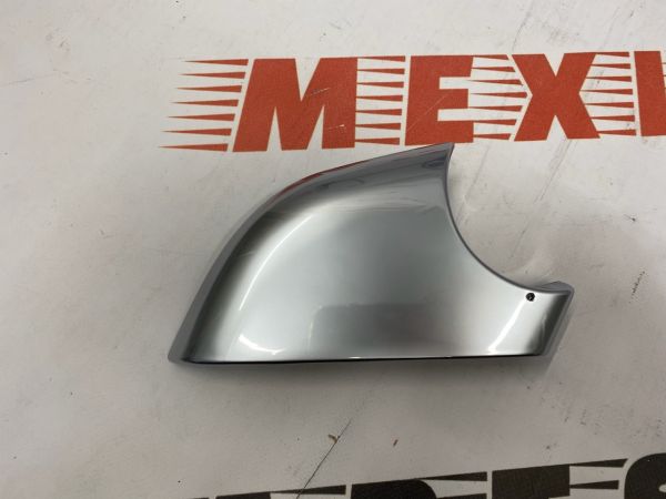 Накладка під дзеркалом права хром  Tesla Model 3 2017-2020 (1110778-98-K), аналог