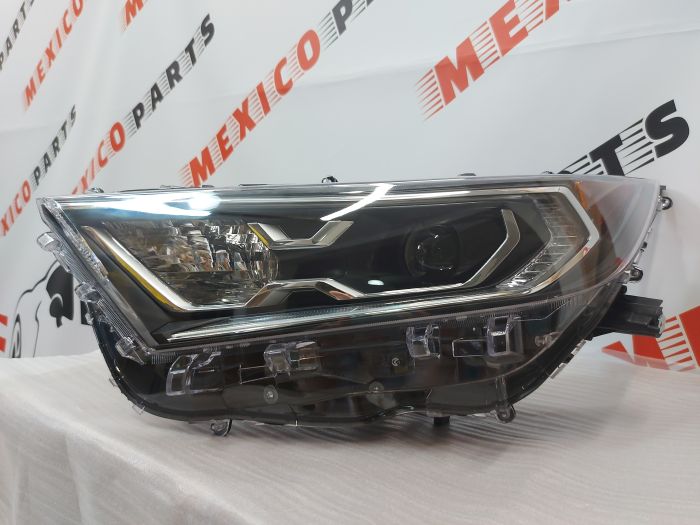 Фара ліва  (hybrid) USA Toyota RAV4 2019-2021 (81150-0R160), аналог