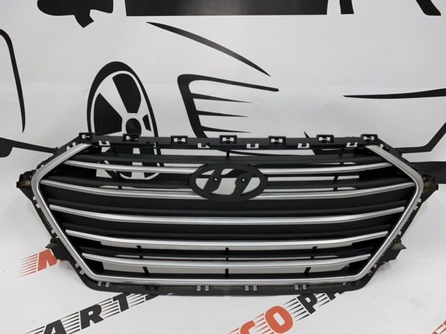 Решітка радіатора  Hyundai Elantra 2016-2018 (86350-F3000), аналог