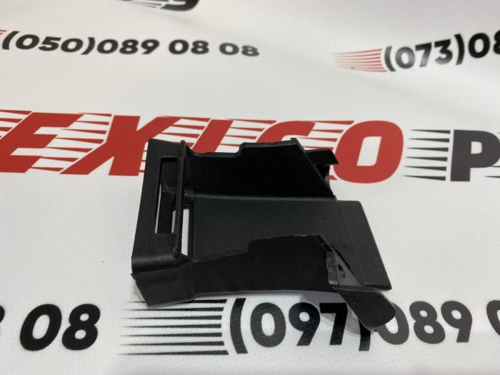 Конектор повітрозабірника правий Tesla Model X 2015-2023 (104393100e)