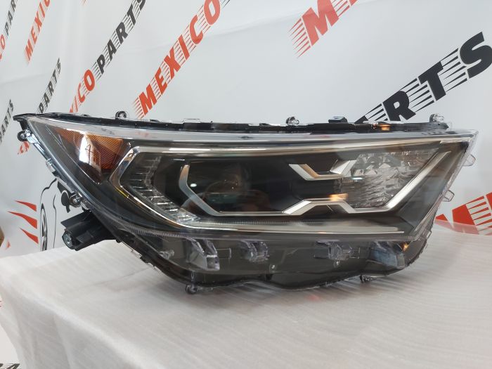 Фара права (hybrid) USA Toyota RAV4 2019-2021 (81110-0R160), аналог