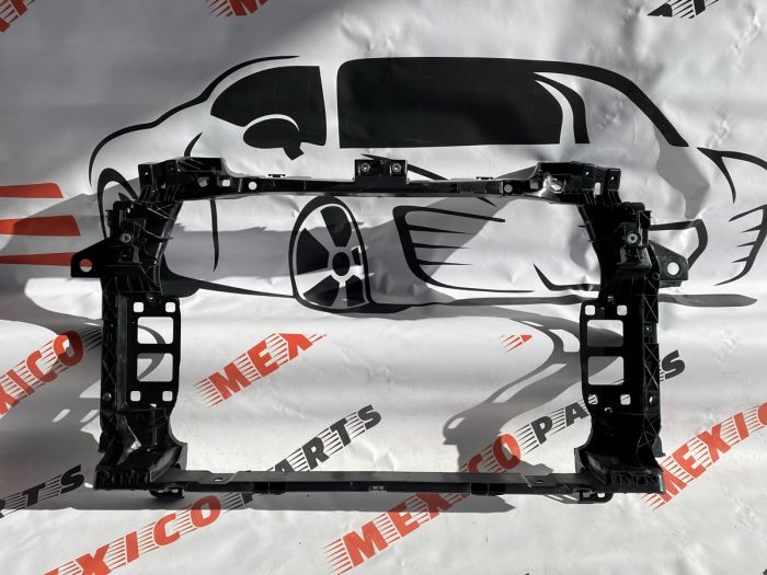 Панель радіатора (телевізор) Volkswagen Touareg 2019 - (760805588h), аналог
