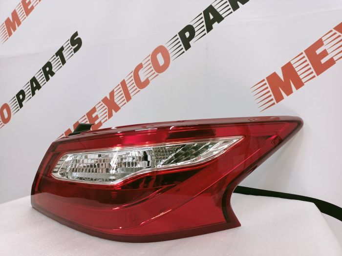 Ліхтар зовнішній (в крило) правий Nissan Altima 2016-2018 (26550-9HS0A), аналог