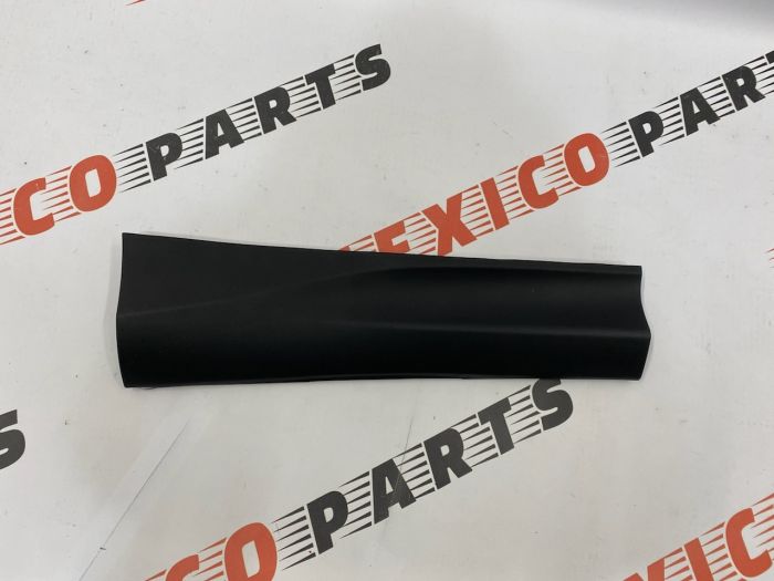 Накладка на двері задня права Toyota RAV-4 2013-2015 (75077-42010), аналог