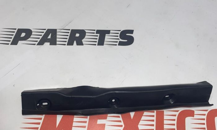 Накладка  переднього крила ліва Mazda 3 2013-2018 (B45A56916A), аналог