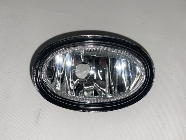Протитуманна фара права Honda HR-V 2014-2018 (33901-SLE-305), аналог
