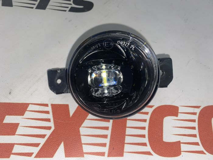 Протитуманна фара права LED Nissan Altima 2013-2015 (26150-6CA0A), аналог