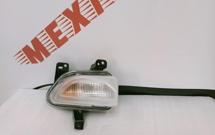 Денний ходовий вогонь (з поворотником) правий Jeep Renegade 2017-2019 (51953117), аналог