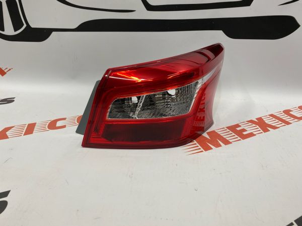 Ліхтар зовнішній (в крило) правий Nissan Sentra 2016-2018 (26550-3YU0A), аналог