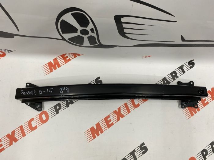 Підсилювач заднього бампера Volkswagen Passat B7 2012-2015 (561807305), аналог