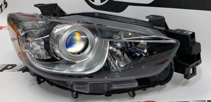 Фара права без afs USA Mazda CX5 2014-2017 (KJ0151031C), аналог