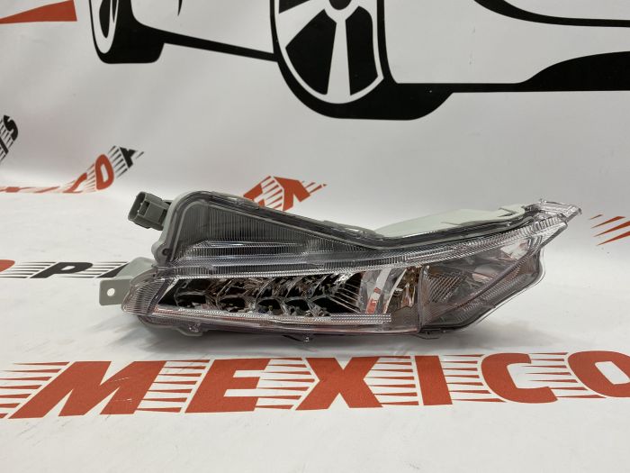 Денний ходовий вогонь з поворотником лівий  LED  USA Toyota Camry 2015-2017 (81440-06030), аналог