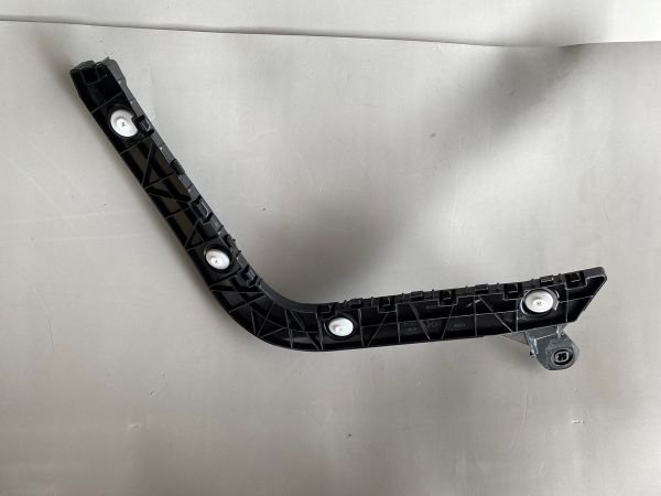 Кріплення заднього бампера праве Tesla Model Y 2020-2023 (149404400a)