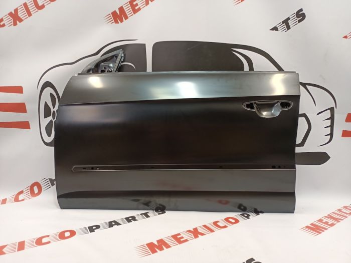 Двері передні ліві Volkswagen Passat CC 2013-2018 (3C8 831 055 А), аналог