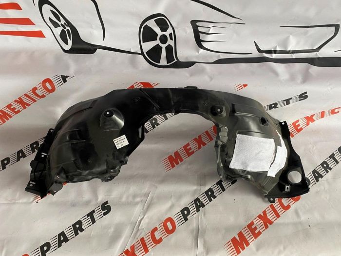 Підкрилок (локер) передній правий Toyota Camry 2018-2021 (53805-06210), аналог