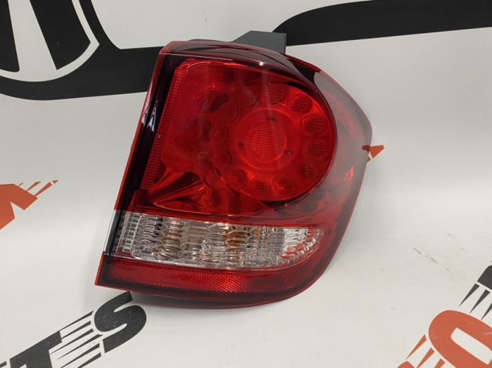 Ліхтар зовнішній (в крило) правий світлий круглий LED Dodge Journey 2011- (68078464AD), аналог