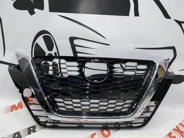 Решітка радіатора USA Nissan Altima 2019-2021 (62310-6CA1A), аналог