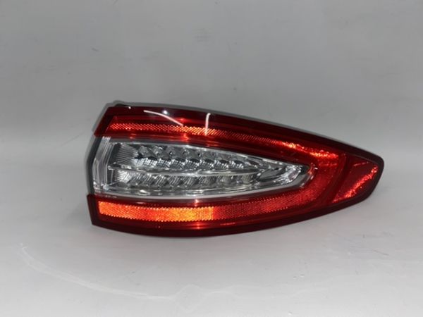 Ліхтар зовнішній (в крило) правий оригінал б/в LED Ford Fusion 2013-2016 (DS7313404AM)