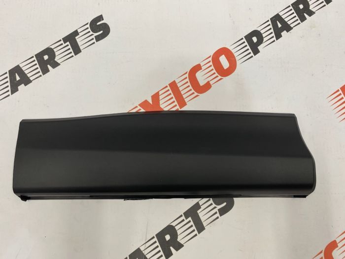 Накладка на двері задні праві Mazda CX 5 2014-2017, аналог